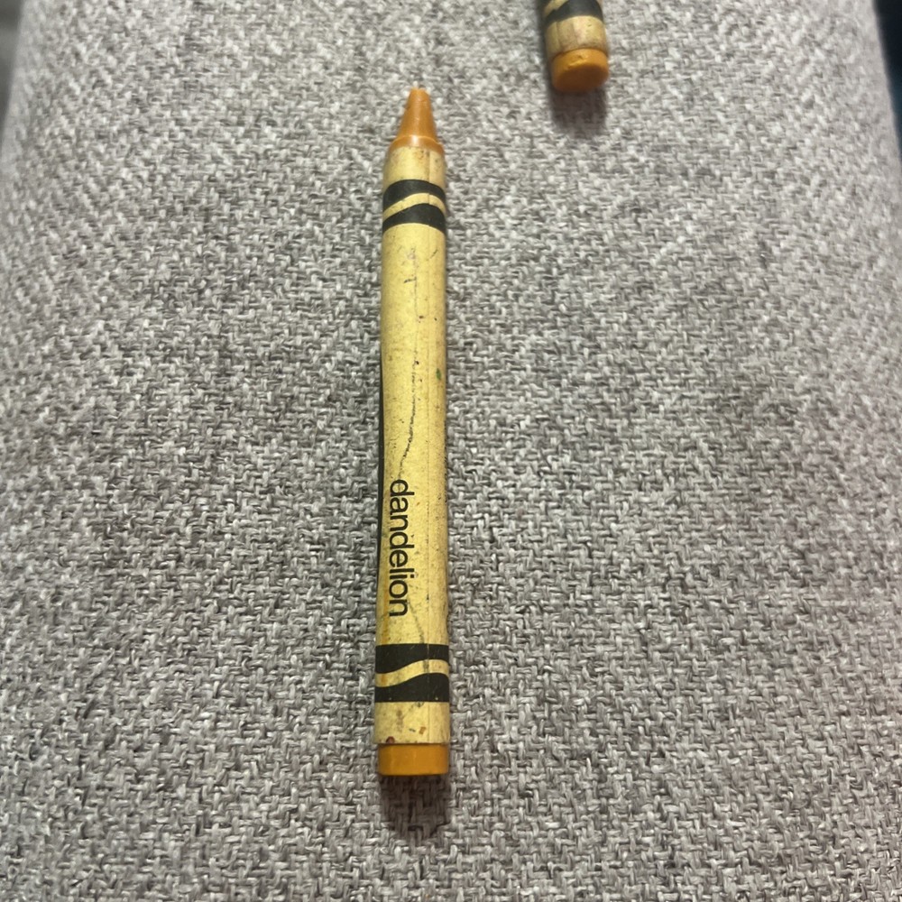 Crayola Dandelion Crayons Discontinued Item