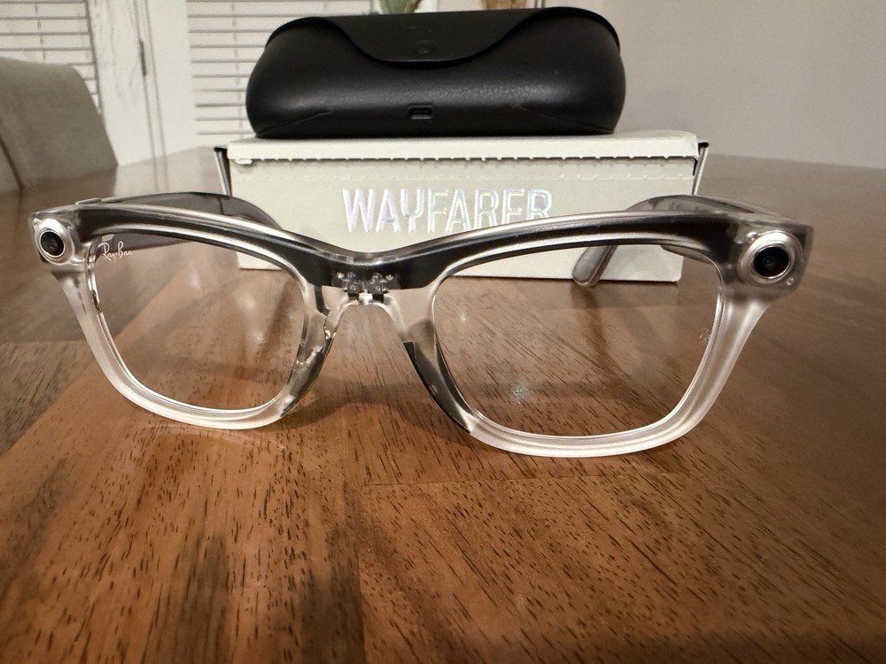 Rayban Meta Gen 2 Limited Edition Matte Transparent Clear/Ruby