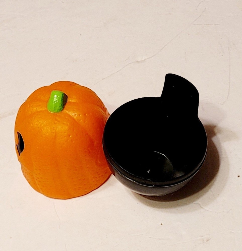 Vintage 2006 Wrigley’s HUBBA BUBBA Pumpkin Bubble Gum 3” Candy Container Empty