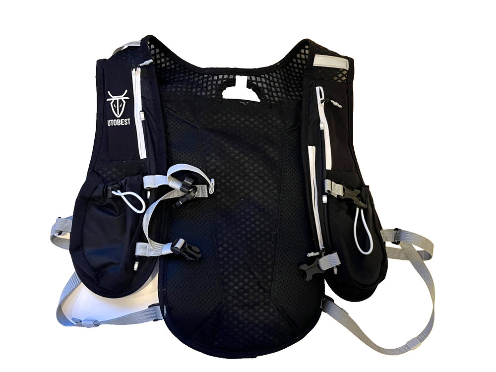 UTOBEST BLACK RUNNING HYDRATION VEST BACKPACK BAG 5L INCLUDES BLADDER