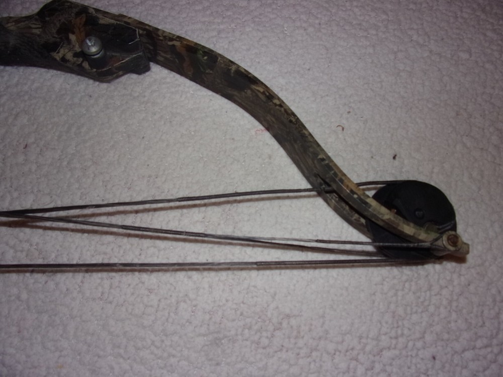 Youth Compound Bow with Long Draw