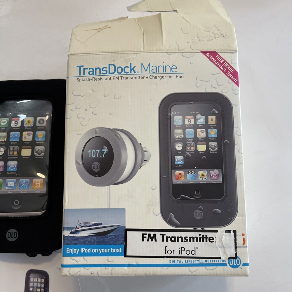 Splash resistant FM transmitter & charger for ipod 32 pin e10