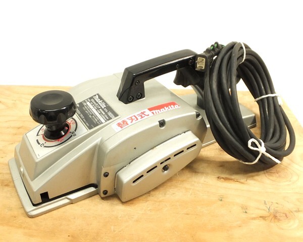 Excellent! Makita Planer 1805N Replaceable Blade Effective Cutting Width 155mm
