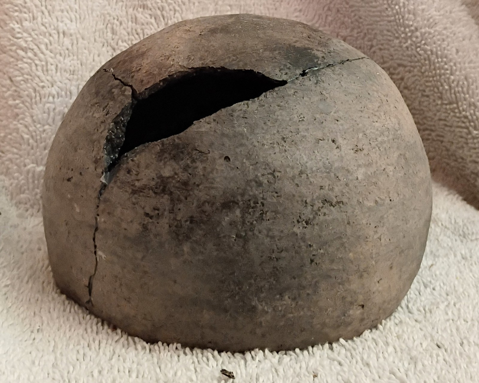 Great Antique Ancestral Pueblo Red Ware Pottery Bowl