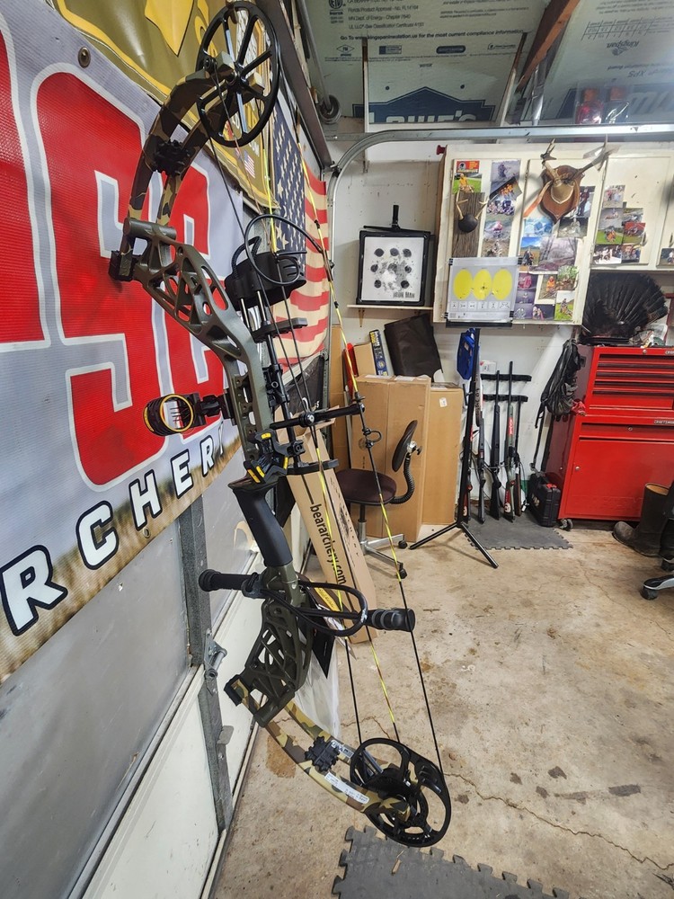 Bear THP Adapt 2 RTH RH. 60# NEW