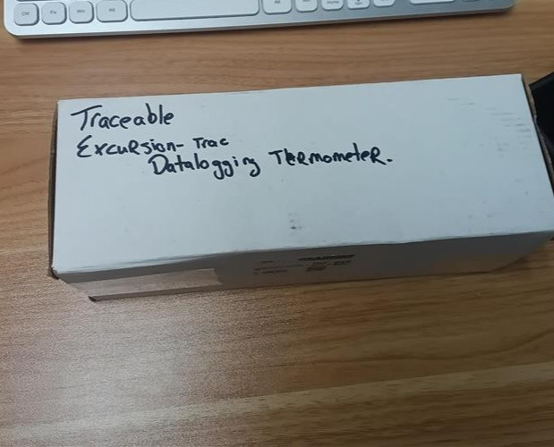Traceable Excursion trac Datalogging Thermometer
