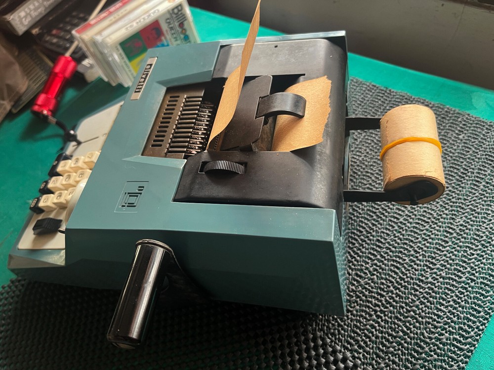 Vintage OLIVETTI ADDING MACHINE CASH REGISTER SUMMA PRIMA 20