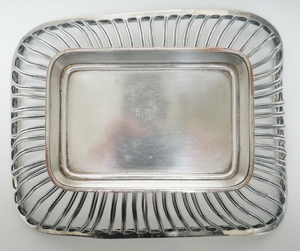 Vintage Silver Plated Fruit Bowl Basket Kitchen Table Decor
