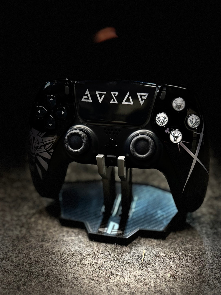 The Witcher PS5 Controller