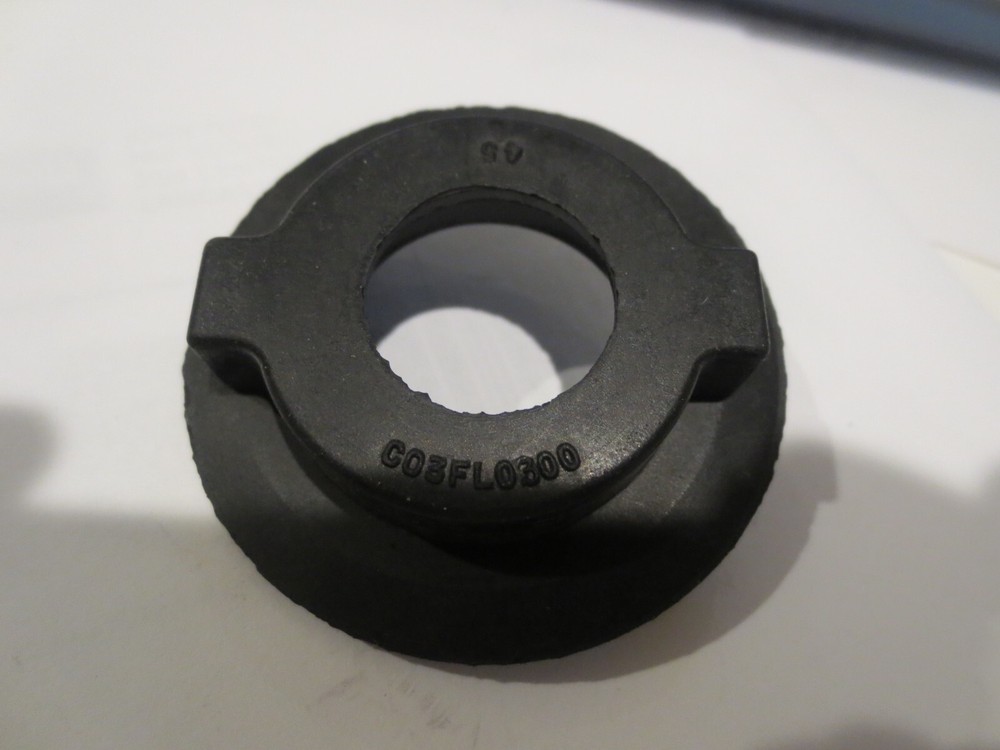 ORIGINAL PANASONIC AMC03F-L00 MOTOR SUPPORT