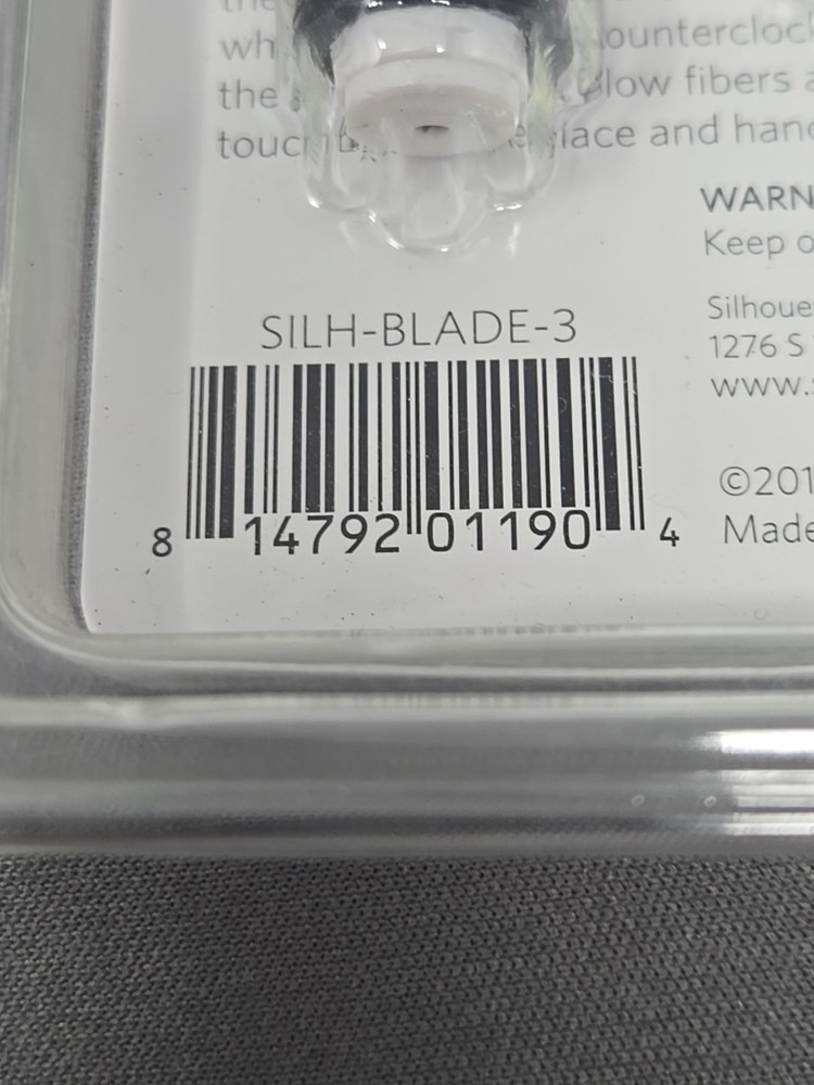 Lot 2 Silhouette Replacement Blads