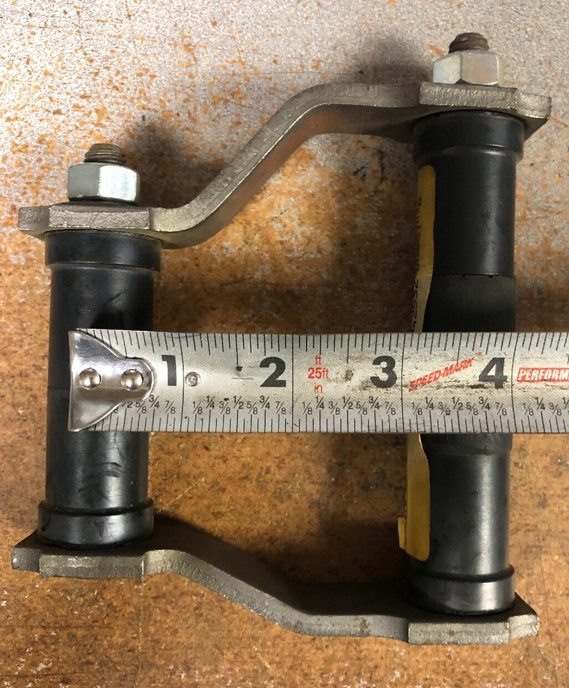 AFCO 20236 Shackle assembly Chrysler Pair