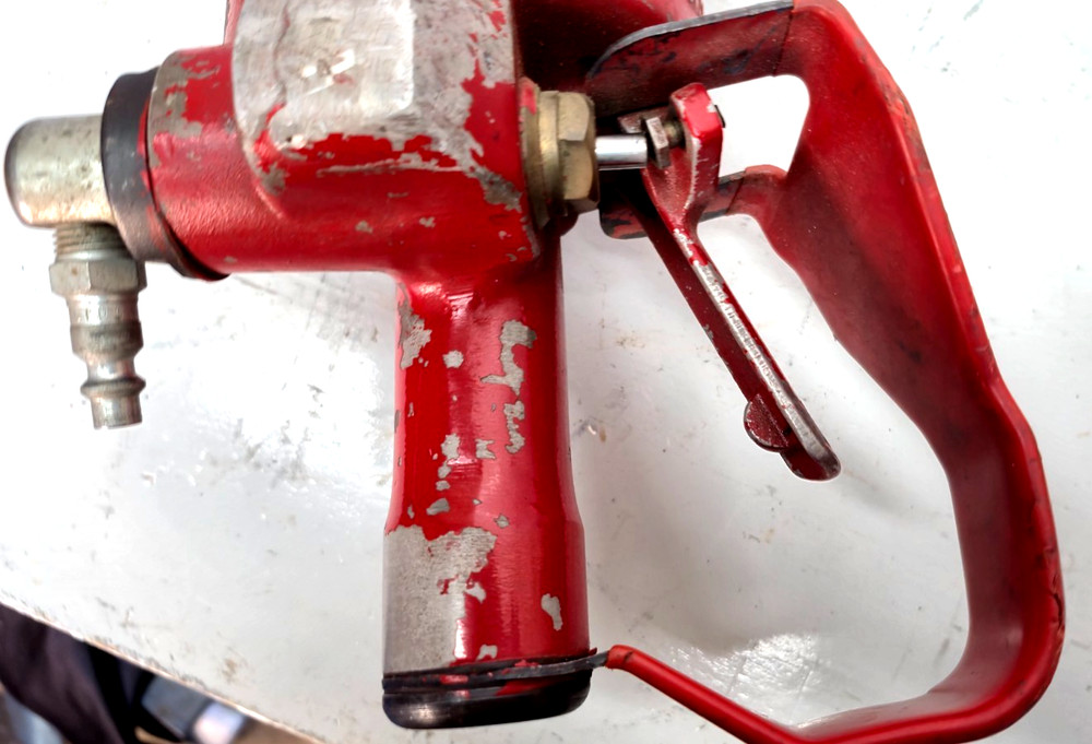 Chicago Pneumatic CP-0351 Compression Rivet Squeezer