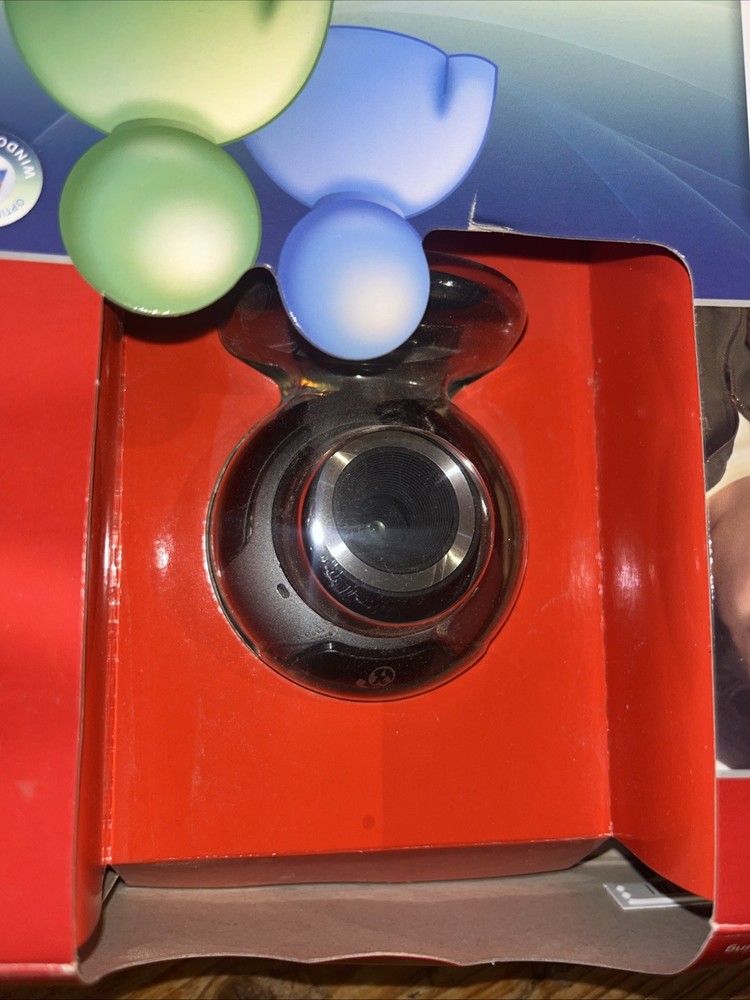 New! Microsoft LifeCam VX-3000 Webcam Model No:1076 (68A-00007) Computer Camera