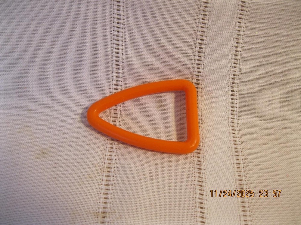 Vintage ORANGE Tupperware Replacement Measuring Spoon Snap Ring Holder Triangle