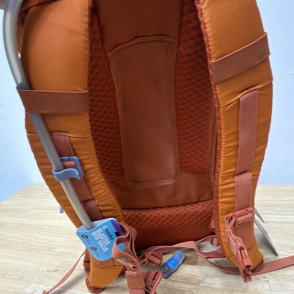 Hydro Flask Down Shift Hydration Pack $145