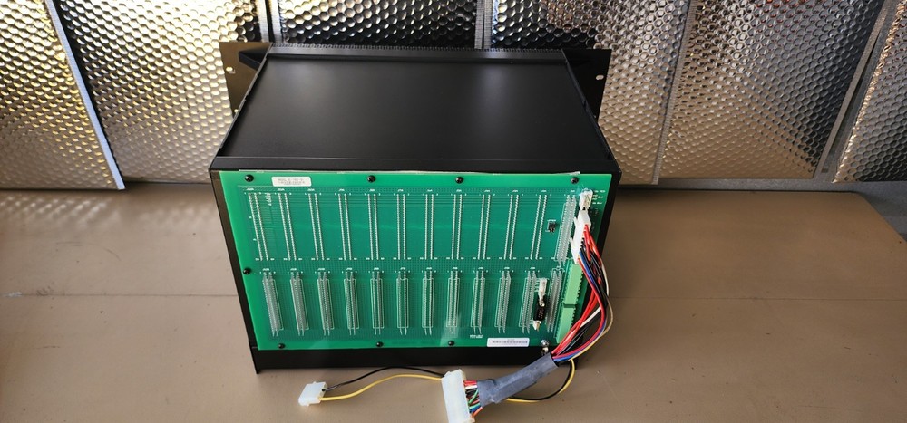 BOGEN MULTICOM-2000 CONTROLLER WITH 7 CARDS POWER SUPPLY ETC READ