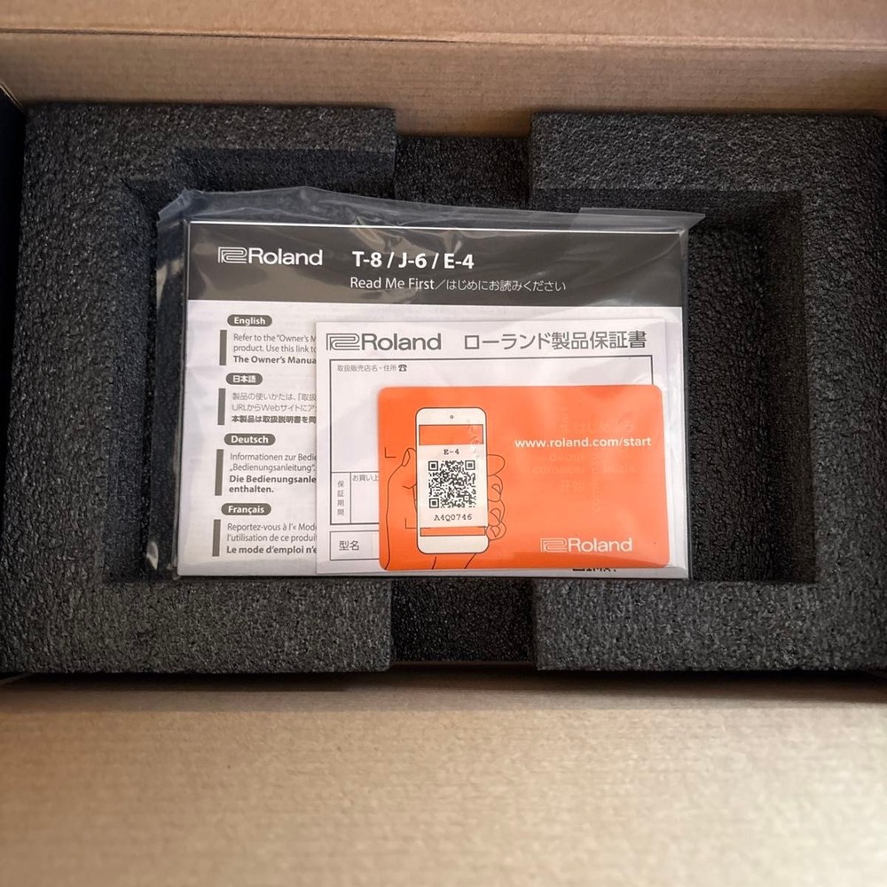 Roland AIRA Compact E-4 Voice Tweaker Vocal Effects Processor