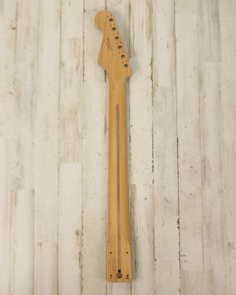 NEW Fender Roasted Maple Stratocaster Neck (526)