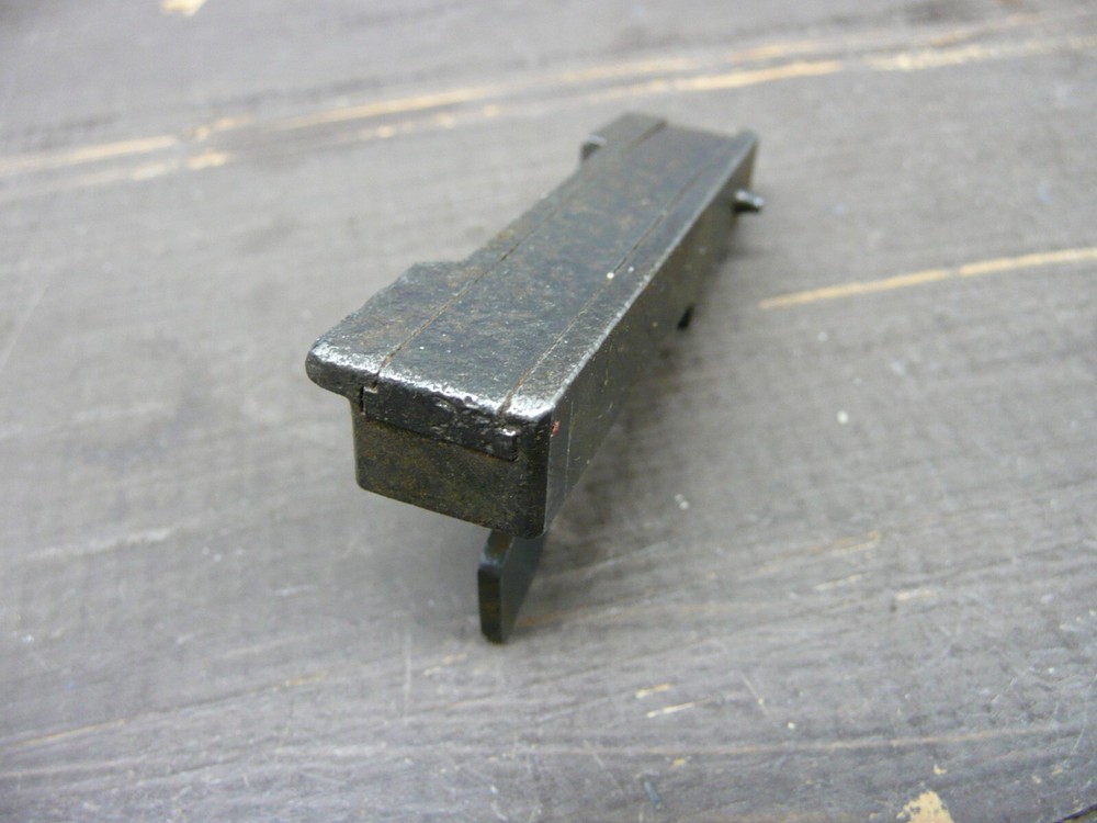 Japanese Type 99 Ejector Box Assy 7.7cal (209-14)