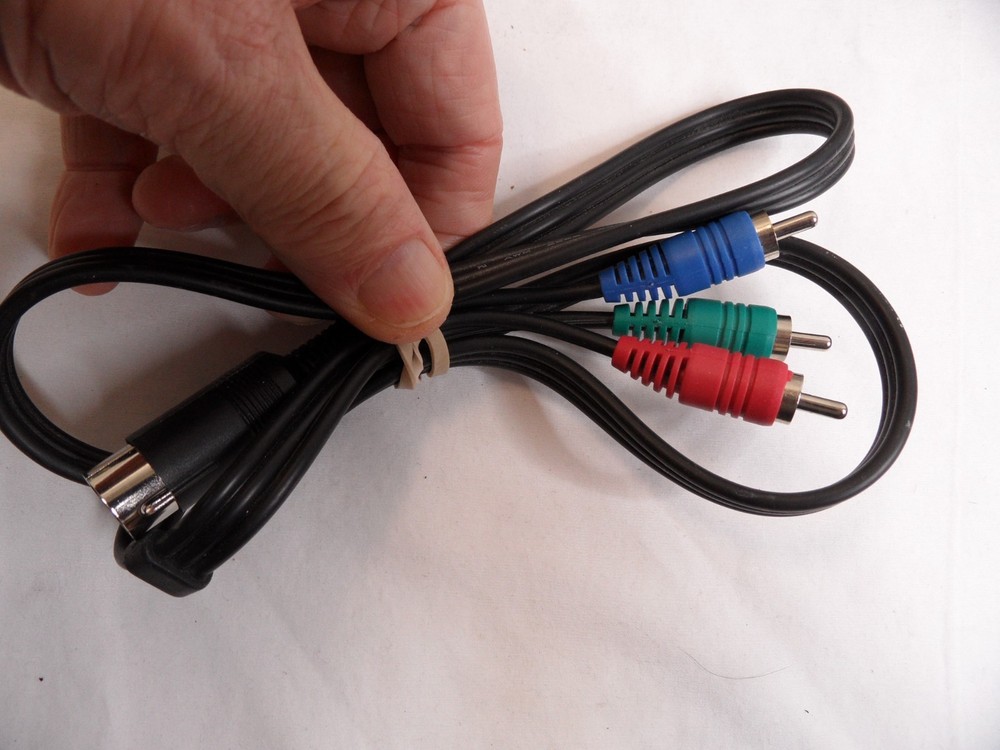 Commodore C64 Computer Heat Sinks Power Supply Video cable- TESTED