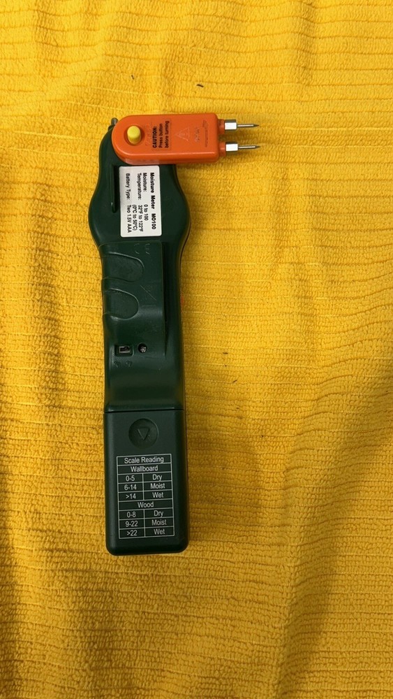 Extech Instruments Model MO100 Pocket Moisture Meter W/ Case Works Great 🔥🔥