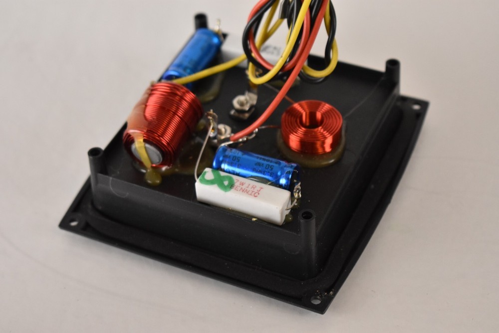 Single Celestion Impact 15 Speaker Crossover Binding Post