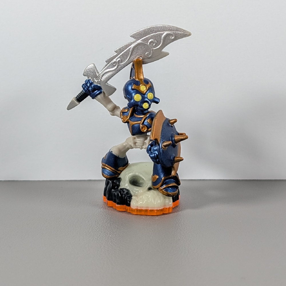 Skylanders Giants Figure – Chop Chop (Orange Base)