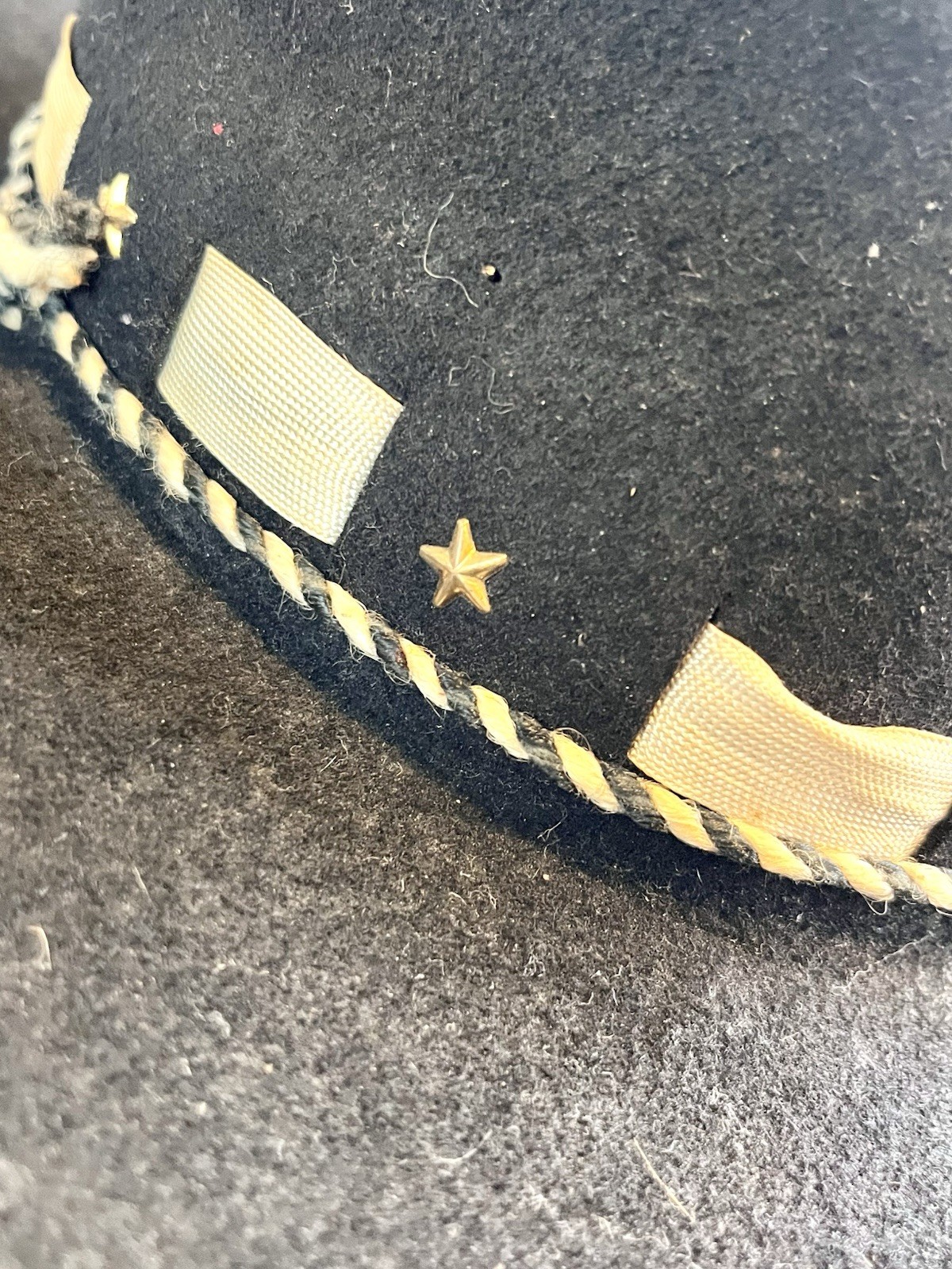 Vintage 1950’s Cowboy Hat Size 7, Cap Gun, (Works), And Holster.