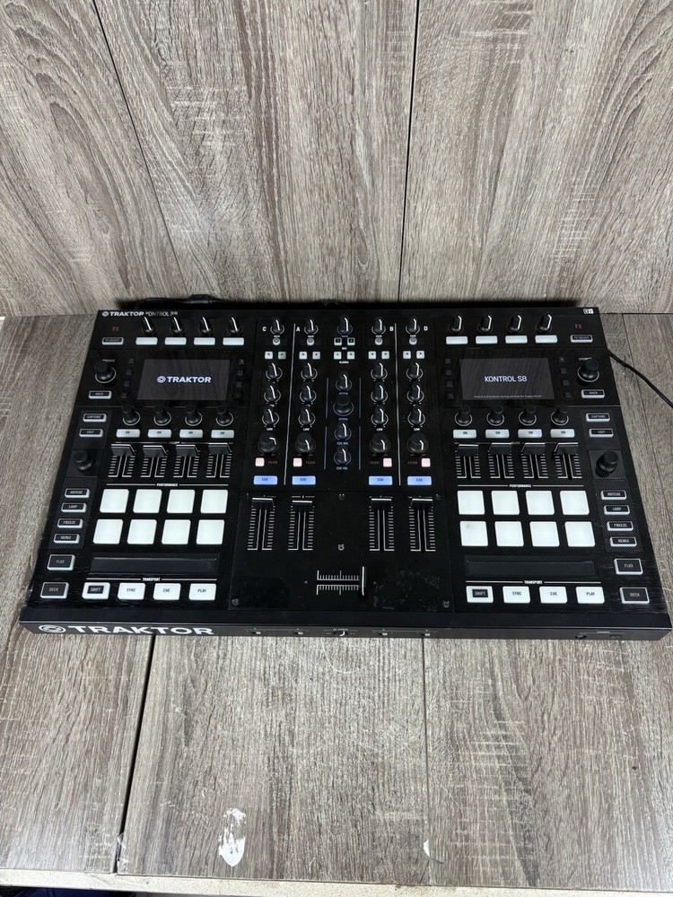 Native Instruments Traktor Kontrol S8 4-channel DJ Controller W/ USB Cable!