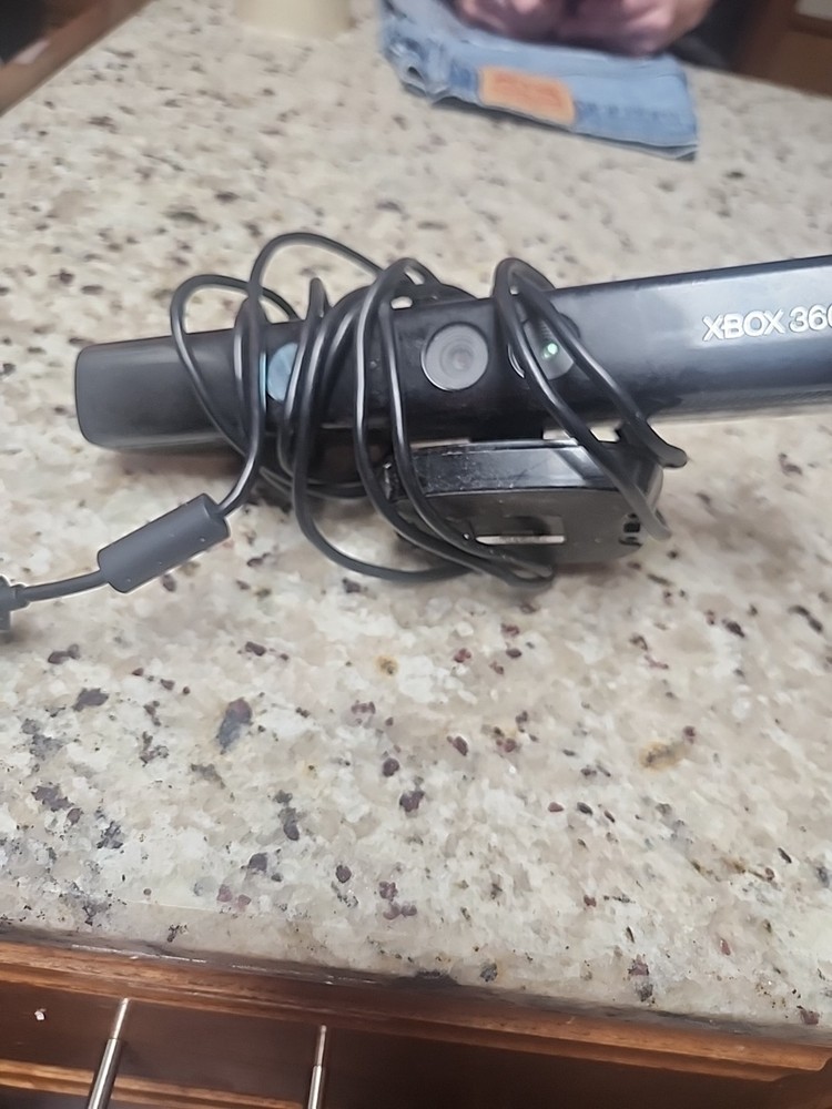 Xbox 360 Kinect Sensor Model 1414