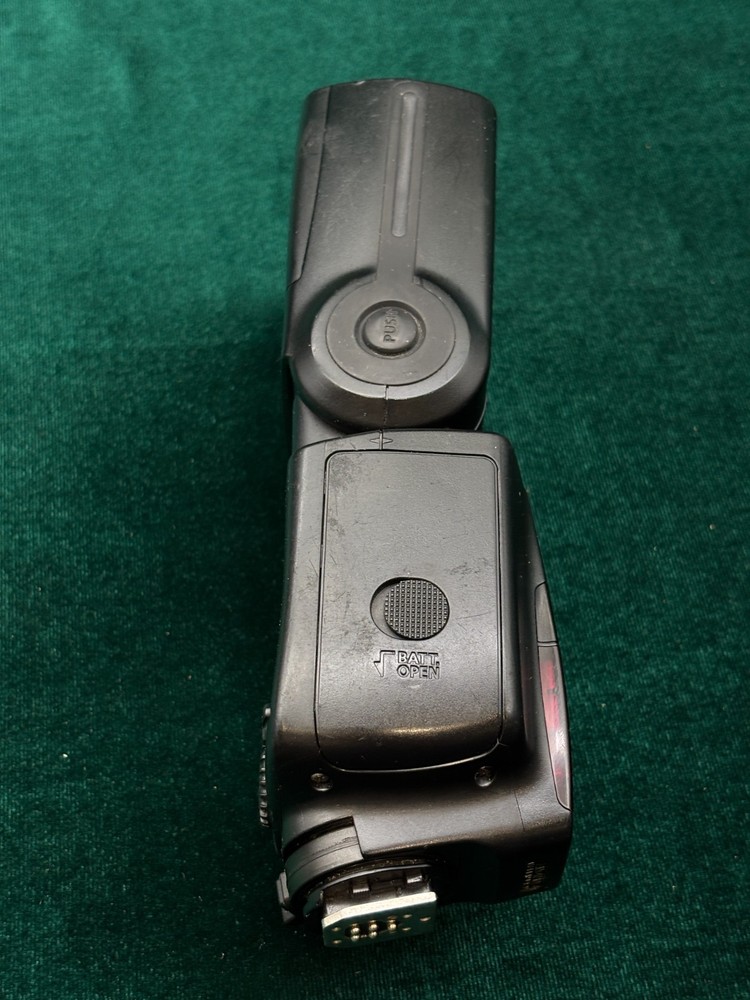 Canon Speedlite 580EX II Flash/ Works