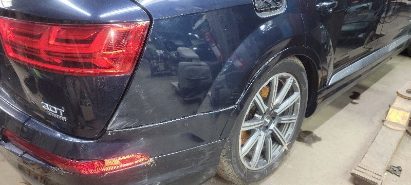 2017 Audi Q7 Camea/Projector Left Driver Blind Spot Module