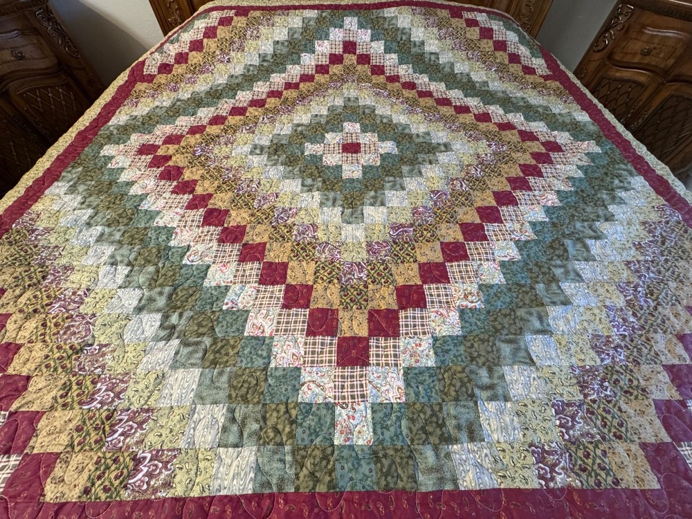 Queen Size Machine Pieced And quilted Patchwork Quilt one left