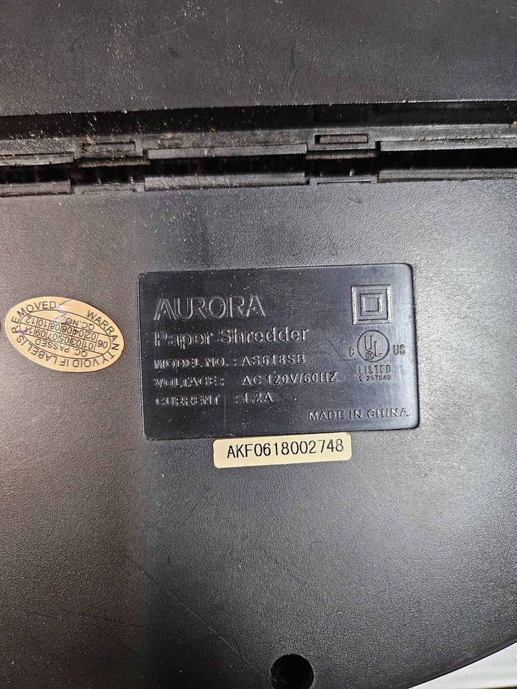 Aurora Paper Shredder 6 Sheets Model # AS618SB - used working!
