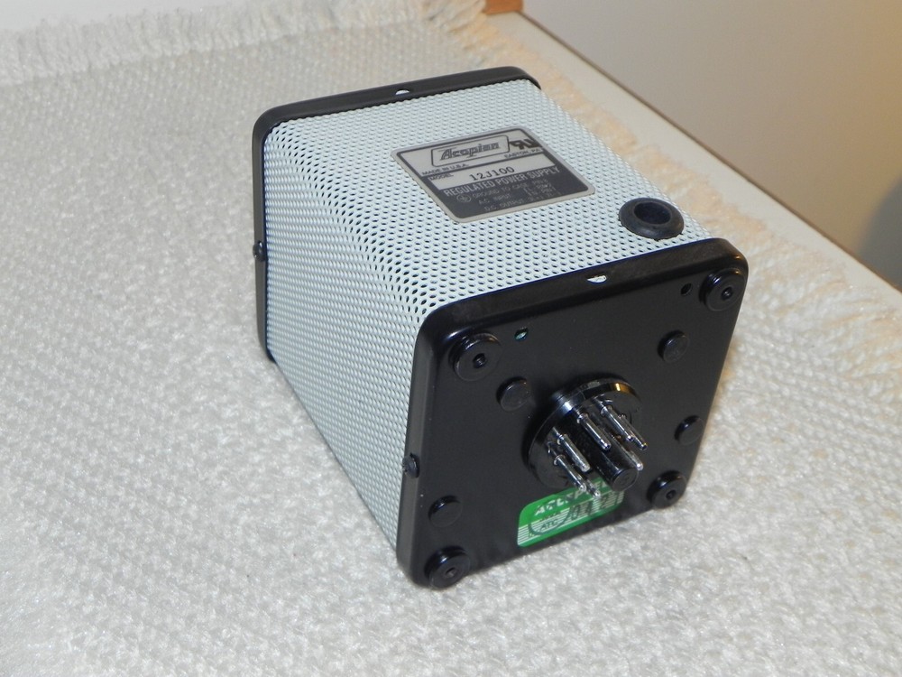 Acopian 12J100 Regulated Power Supply