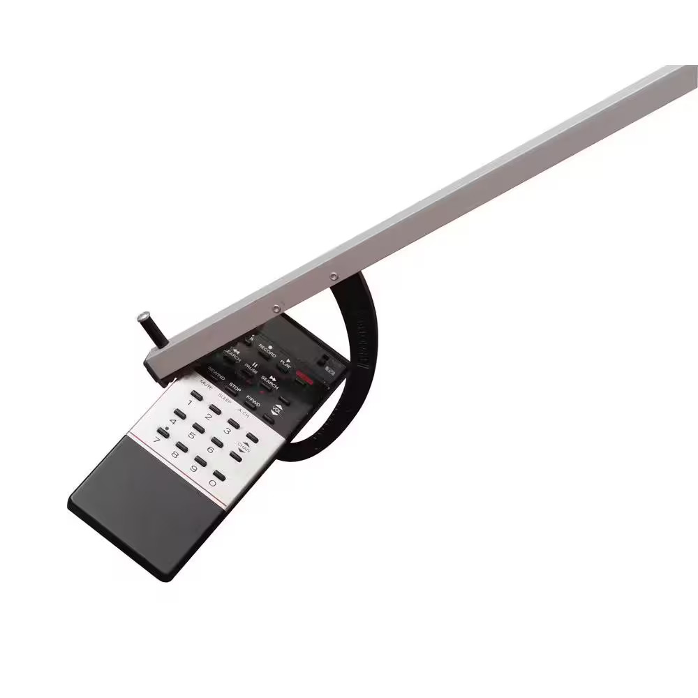 32 In. Hand Held Reacher - Non-Folding