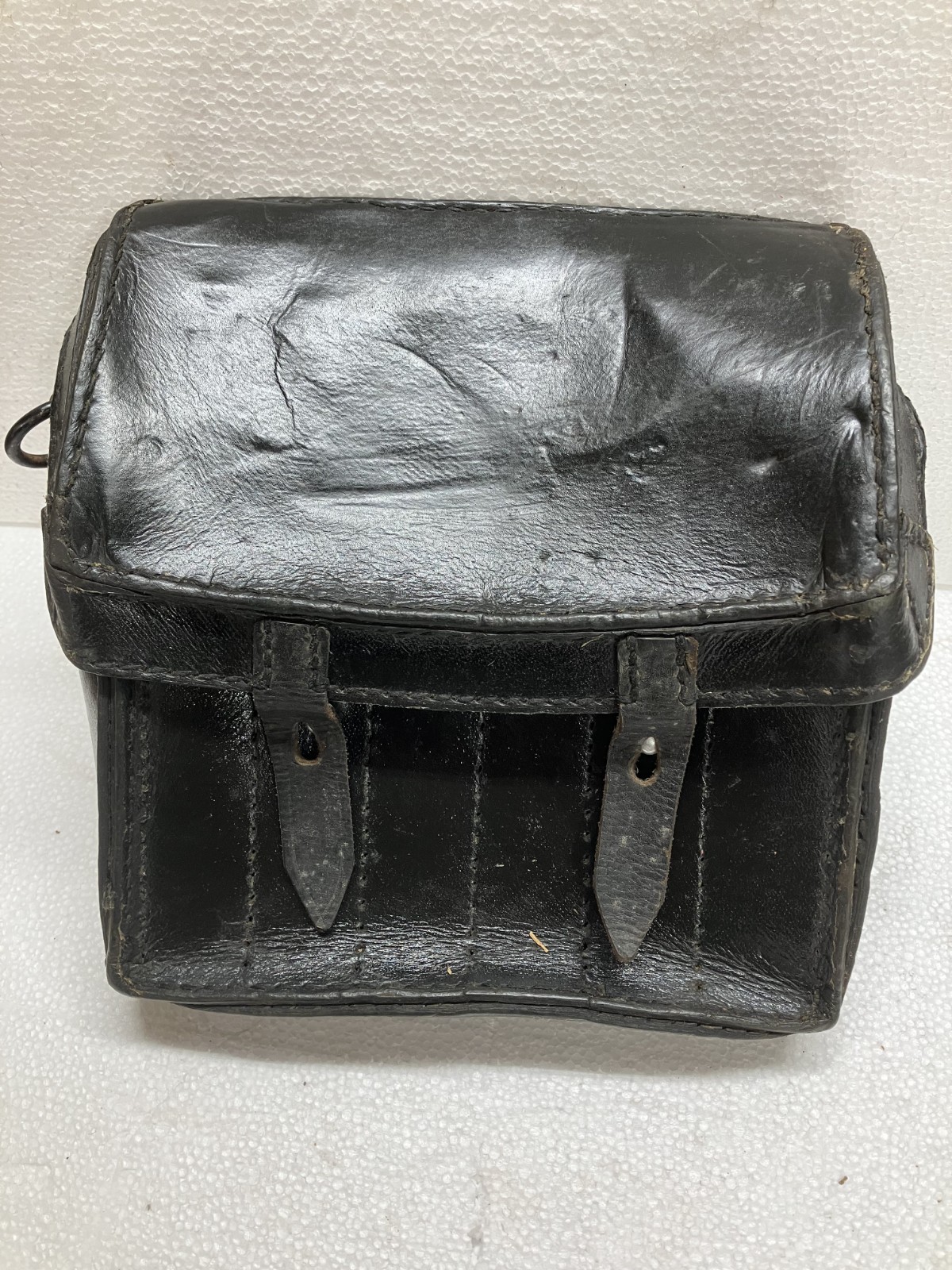 WW2 German flare pistol leather gun shell pouch 101st airborne send back  1944