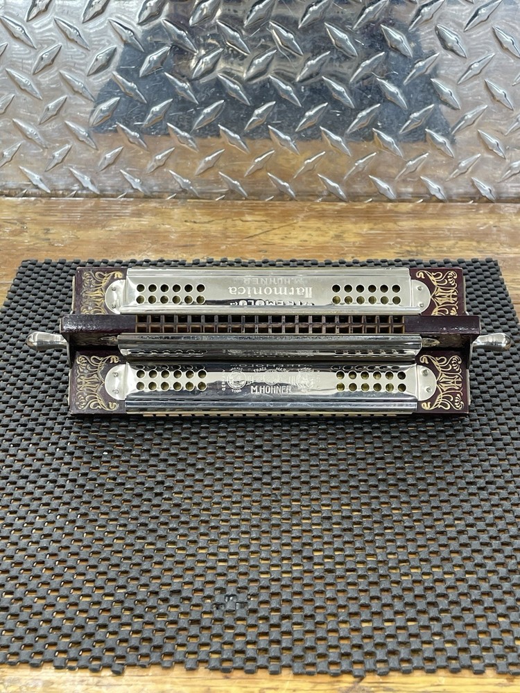 HOHNER HARMONICA TREMELO SEXTET IN BOX VINTAGE GERMANY