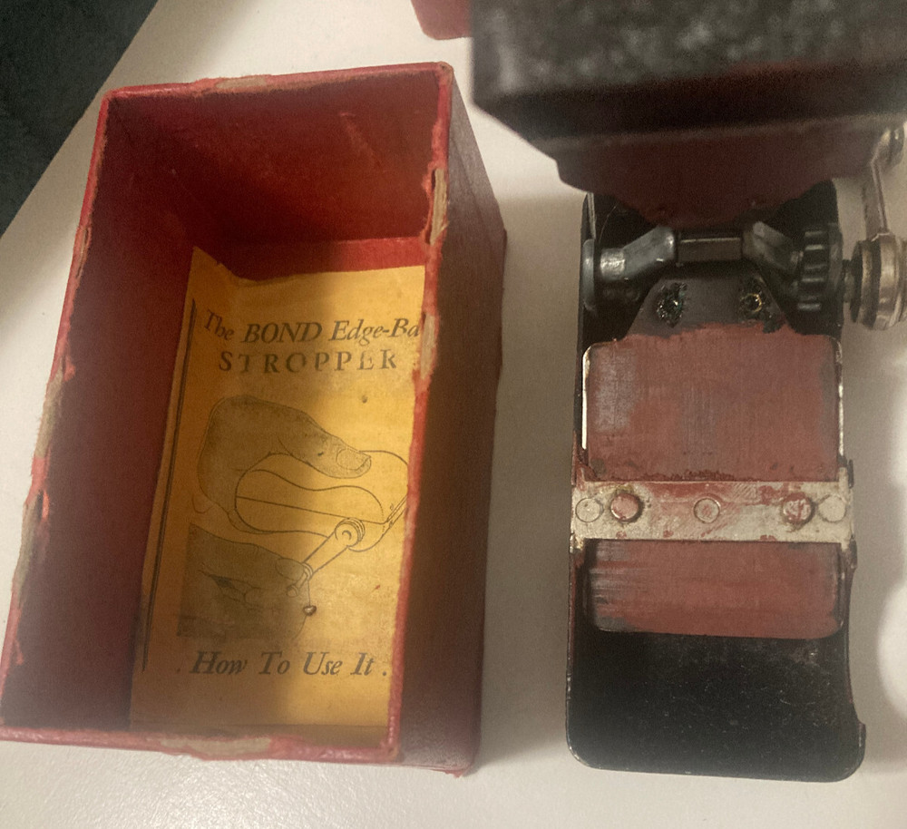Vintage Bond Edge-Bak Stropper in Box