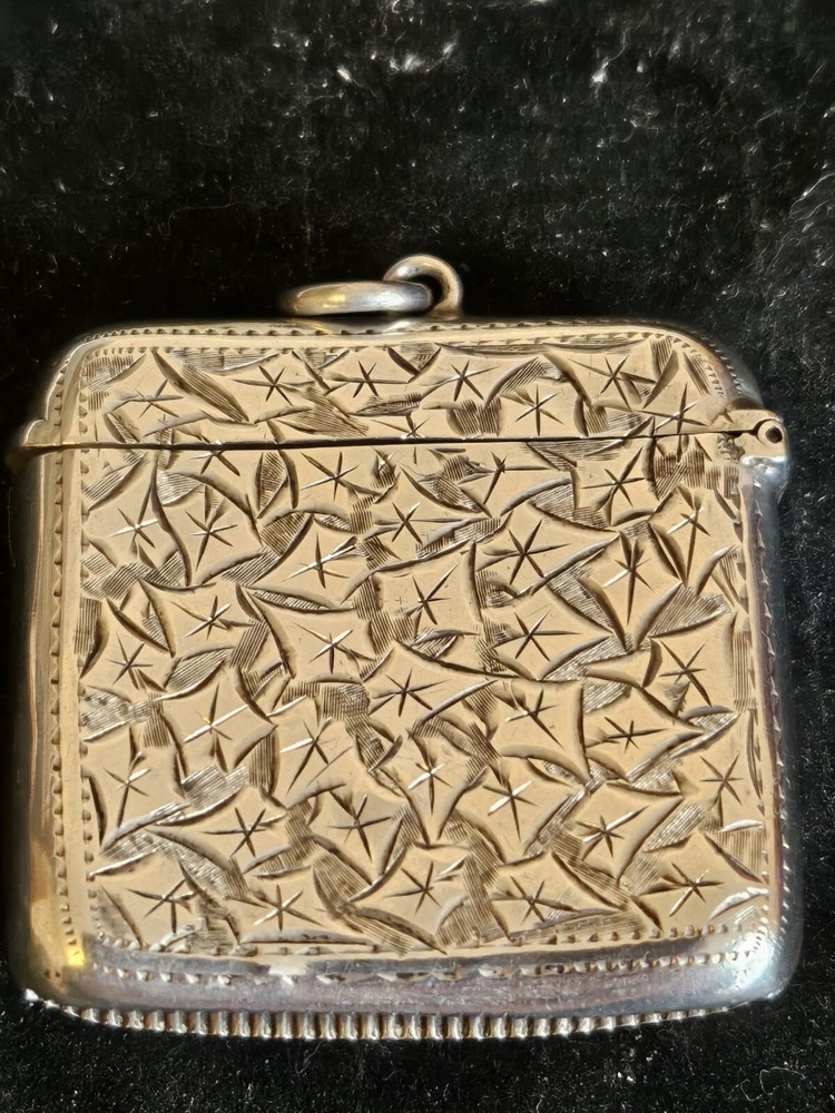 Antique Solid Silver Vesta Case C1903 Fully Hallmarked By Albert Jackson Birming
