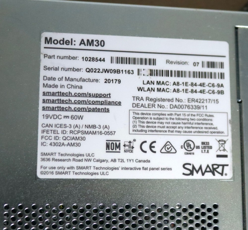 SMART Technologies AM40 iQ Appliance For Smart Board Interactive Display