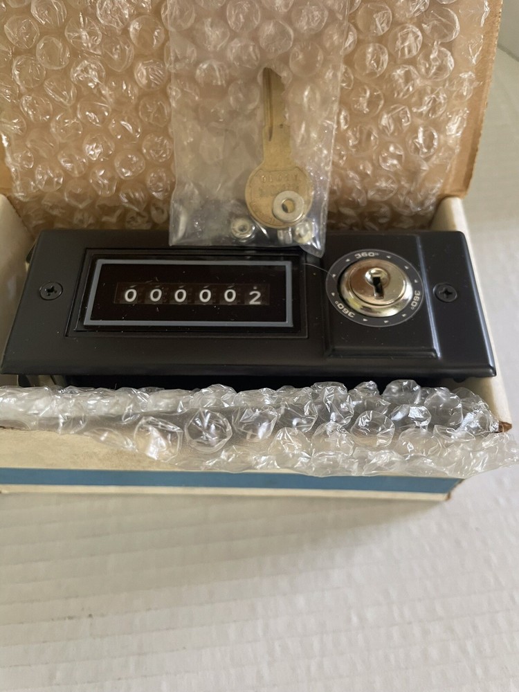 REDINGTON P32-1026 Trumeter Panel Mount 6-Digit Counter NEW! Same-Day Shipping!!
