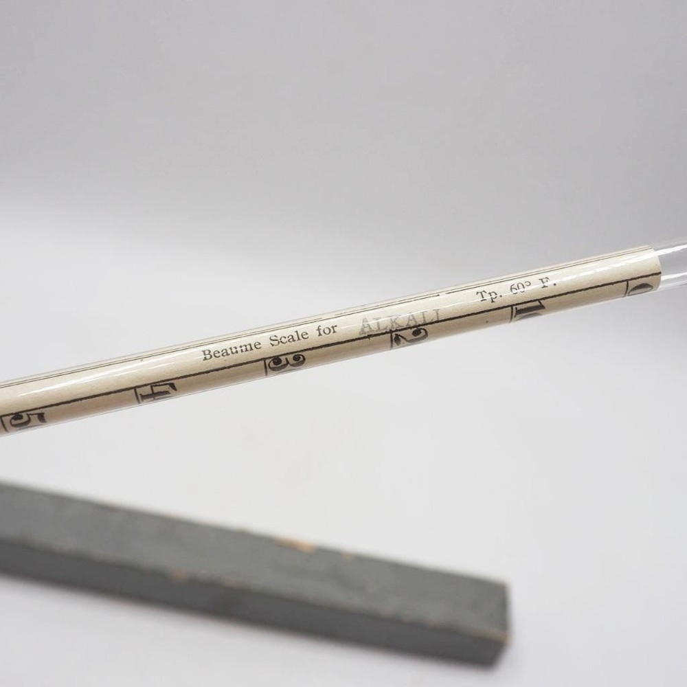 Hand Blown Hydrometer w/ Beaume Scale for Alkali in Box