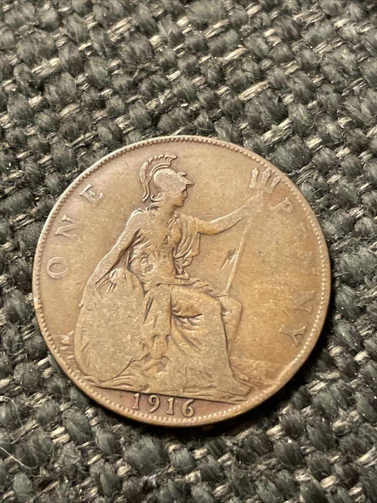 1916 GREAT BRITAIN  Large Penny. George V.