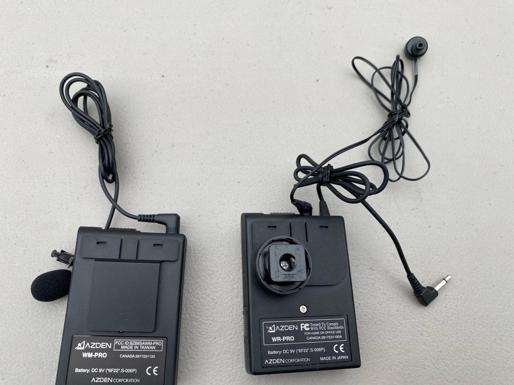 Azden WLX Pro VHF System Wireless Lapel Microphone System, excellent condition