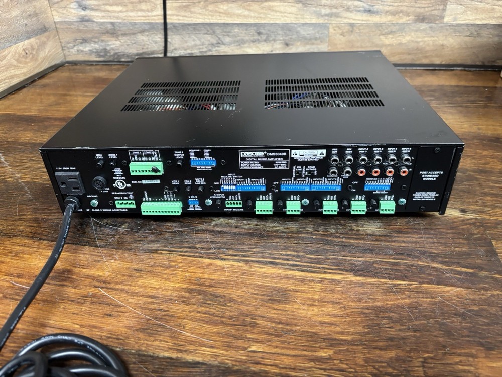 PASO DIGITAL MUSIC AMPLIFIER DMS3040B