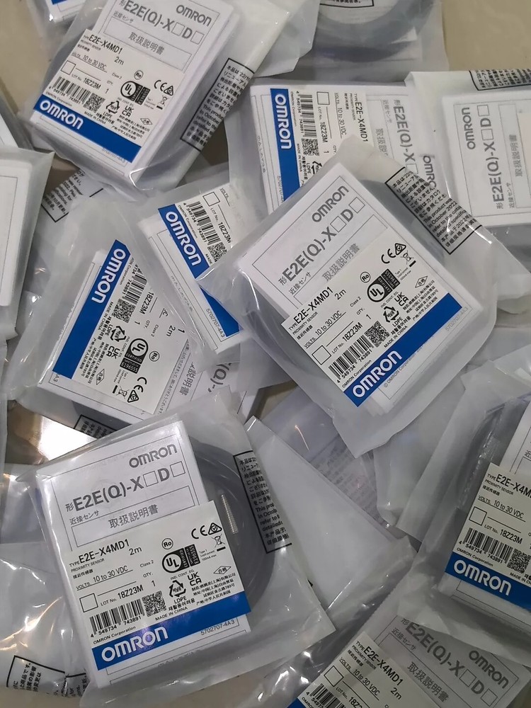 1pc OMRON E2E-X4MD1 New Proximity Sensor