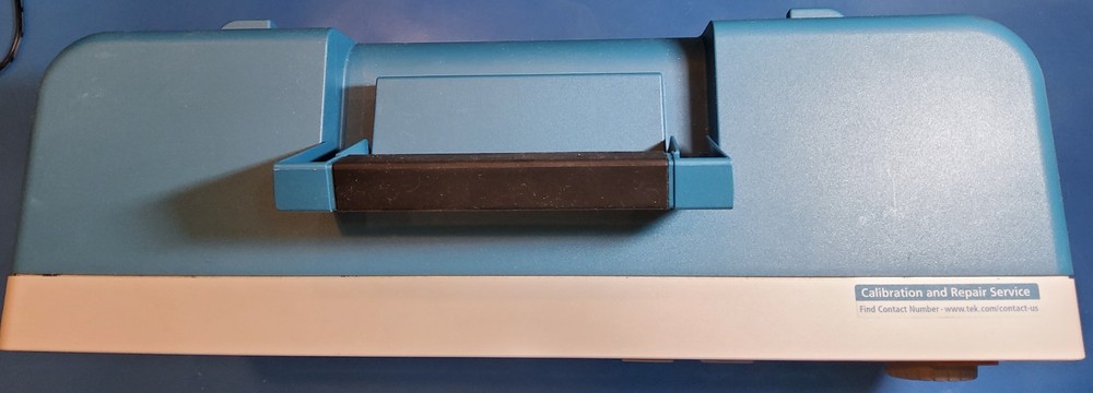 Tektronix AFG31252 1uHz-250MHz 2Ch Arbitrary Function Generator PRISTINE