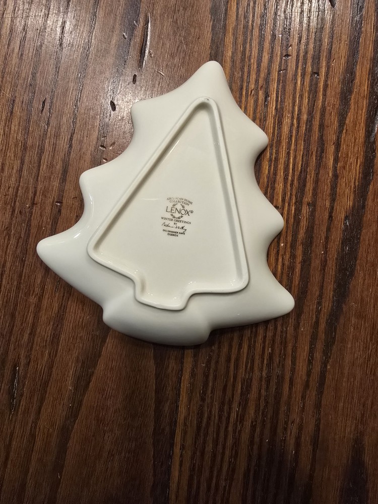 Lenox Winter Greetings Tree Shaped Candy Dish Cardinal Christmas Winter EUC